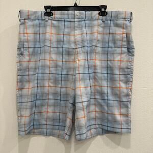 Nike Men's Blue Plaid Golf Shorts Size 42 Dri-Fit Performance Polyester Outdoor